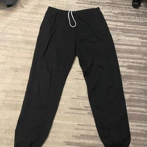 black sweatpants